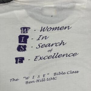 QTees TShirt Womens XL White Living in Gods Love Christian Faith Minimalist